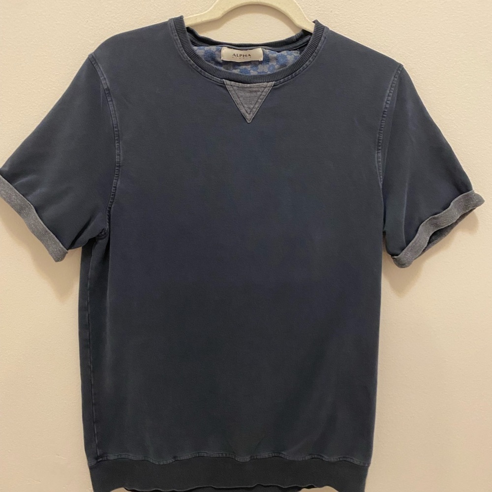 ALPHA Studios blue short sleeve top size medium good condition. Ribbed bottom - Picture 3 of 12
